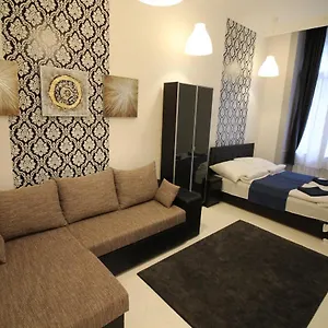 VÁCI Fashion Street Apartment Apartamento Budapest